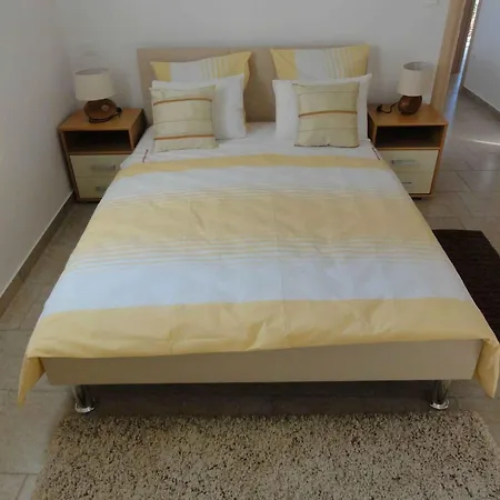 In 51811 Apartment *